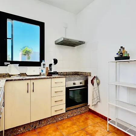 El Salto 37: Renovated Retreat With Heated Pool And All-day Sun